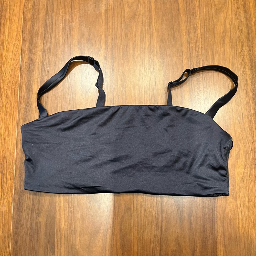 ✨BRAND NEW✨ skims silky bra